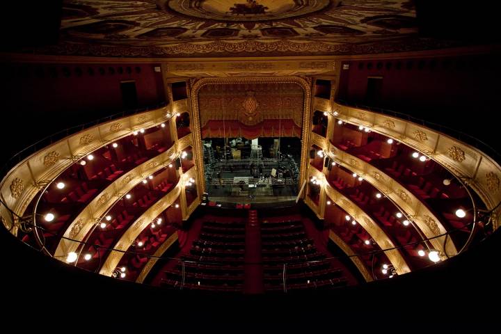 Festival de teatro, Temporada Alta 